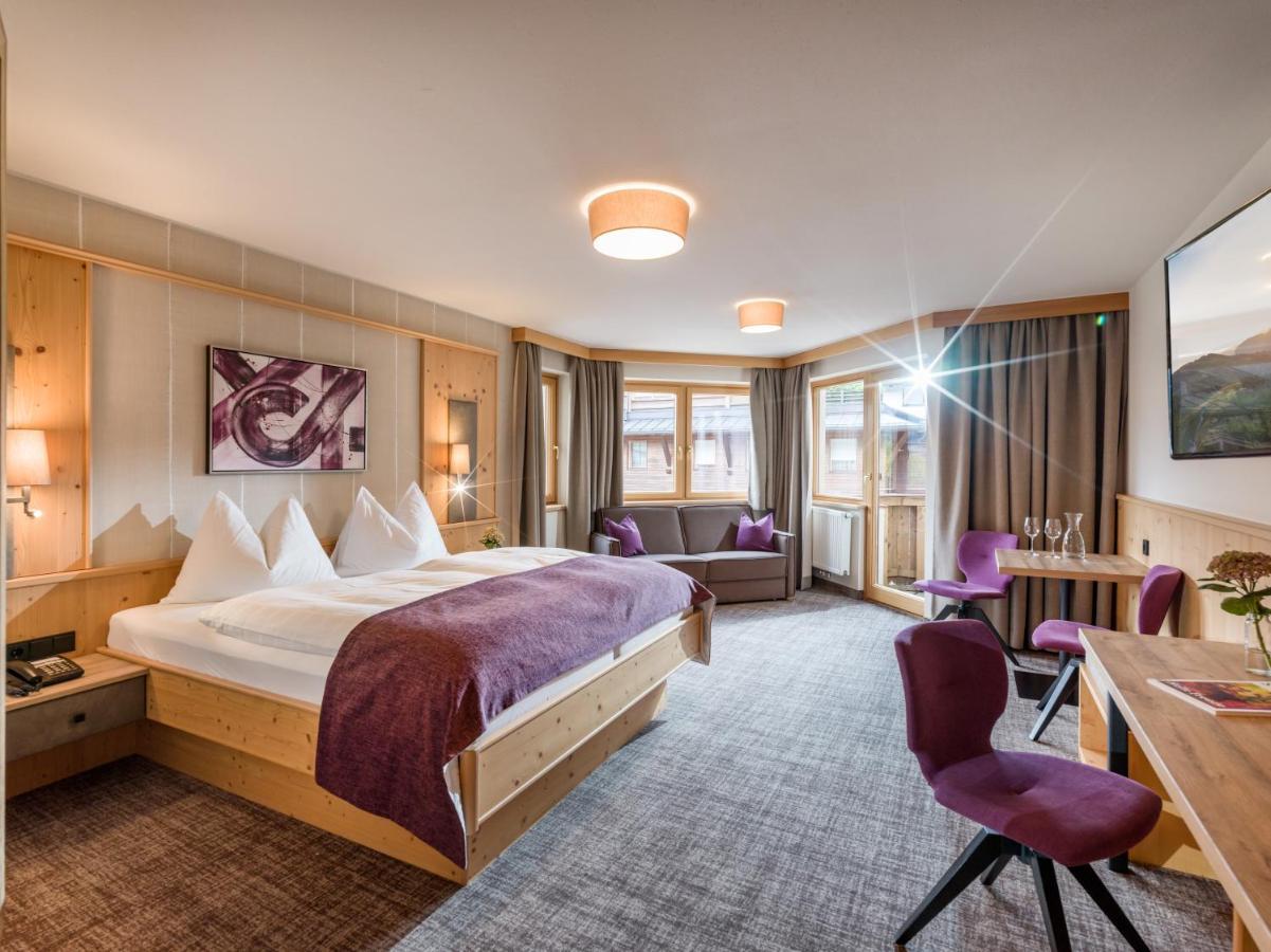 Hotel Zentral ****Superior Kirchberg in Tirol Zewnętrze zdjęcie
