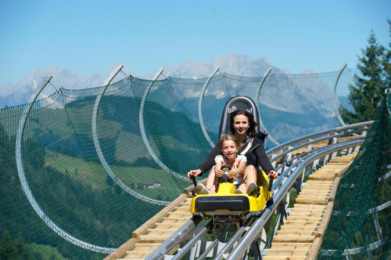 Hotel Zentral ****Superior Kirchberg in Tirol Zewnętrze zdjęcie