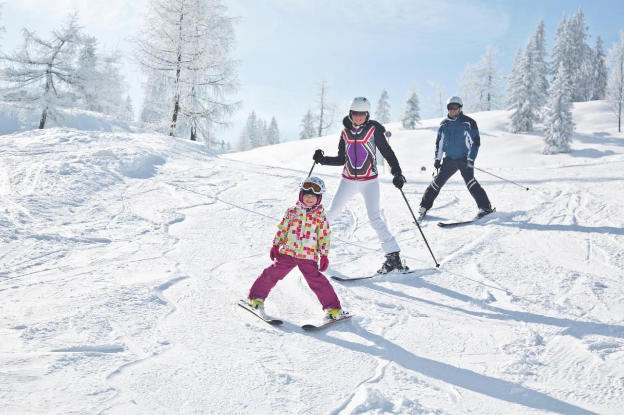 Hotel Zentral ****Superior Kirchberg in Tirol Zewnętrze zdjęcie