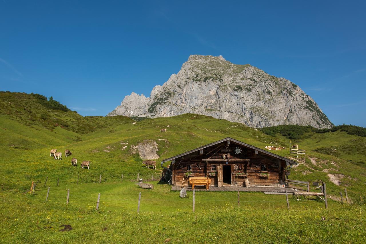 Hotel Zentral ****Superior Kirchberg in Tirol Zewnętrze zdjęcie