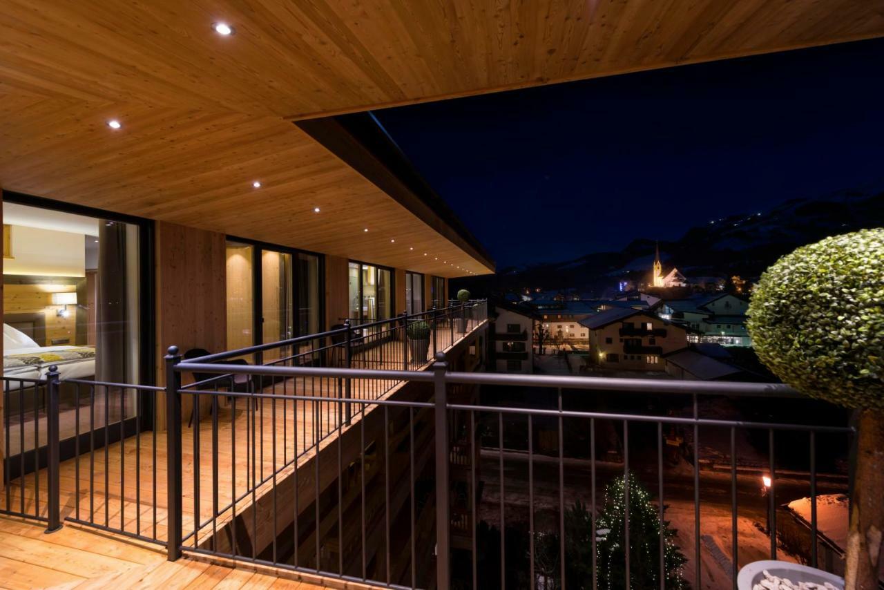 Hotel Zentral ****Superior Kirchberg in Tirol Zewnętrze zdjęcie